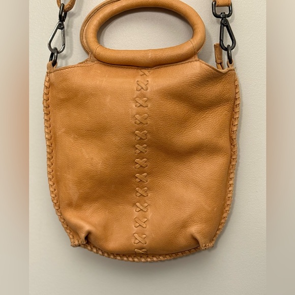 Latico Leather Crossbody Bag Tan Washed Leather Stitch Detail Boho Shoulder Bag - Picture 2 of 8